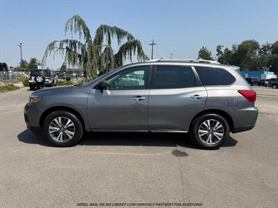 2017 Nissan Pathfinder SV - Photo 4 - Garden City, ID 83714