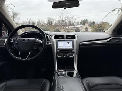 2017 Ford Fusion SE   - Photo 8 - Garden City, ID 83714