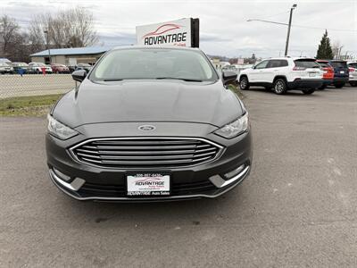2017 Ford Fusion SE   - Photo 2 - Garden City, ID 83714