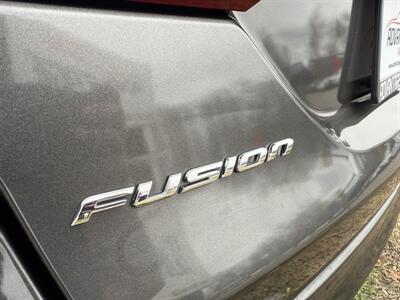 2017 Ford Fusion SE   - Photo 27 - Garden City, ID 83714