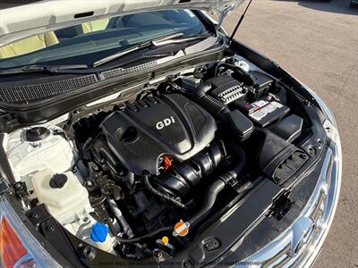 2012 Hyundai SONATA Limited - Photo 21 - Garden City, ID 83714