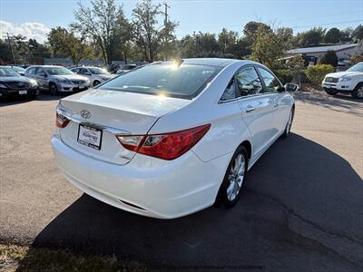2012 Hyundai SONATA Limited - Photo 7 - Garden City, ID 83714