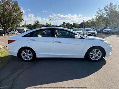 2012 Hyundai SONATA Limited - Photo 8 - Garden City, ID 83714