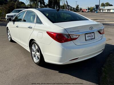 2012 Hyundai SONATA Limited - Photo 5 - Garden City, ID 83714