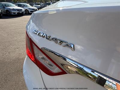 2012 Hyundai SONATA Limited - Photo 32 - Garden City, ID 83714
