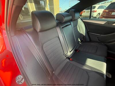 2014 Volkswagen Jetta GLI PZEV   - Photo 15 - Garden City, ID 83714