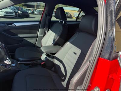 2014 Volkswagen Jetta GLI PZEV   - Photo 11 - Garden City, ID 83714