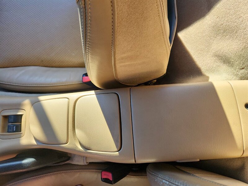 2002 Mazda MX-5 Miata LS 2dr Roadster - Photo 26 - Garden City, ID 83714