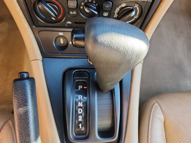 2002 Mazda MX-5 Miata LS 2dr Roadster - Photo 24 - Garden City, ID 83714