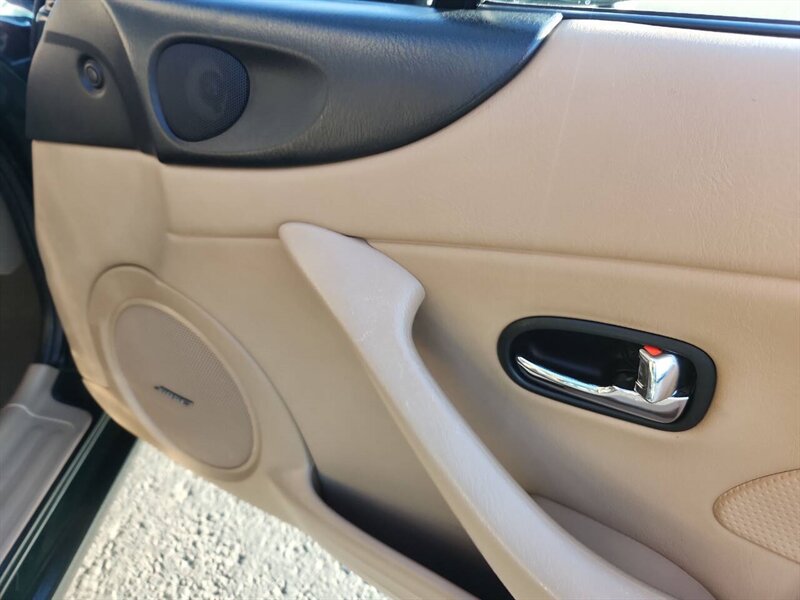 2002 Mazda MX-5 Miata LS 2dr Roadster - Photo 35 - Garden City, ID 83714