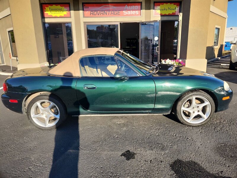 2002 Mazda MX-5 Miata LS 2dr Roadster  