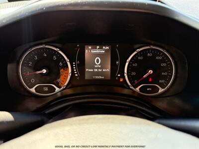 2016 Jeep Renegade Latitude   - Photo 12 - Garden City, ID 83714