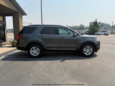 2018 Ford Explorer XLT   - Photo 8 - Garden City, ID 83714