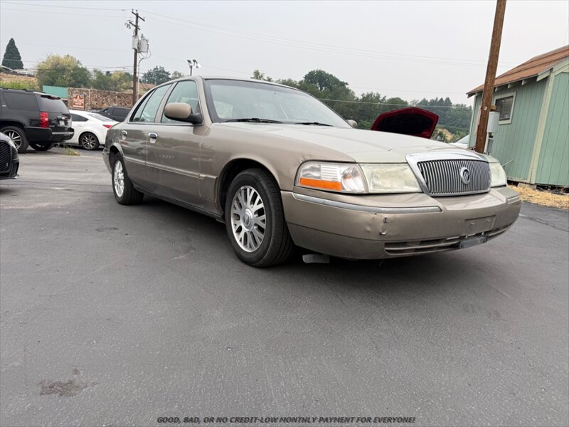 2004 Mercury Grand Marquis LS Premium   - Photo 1 - Garden City, ID 83714