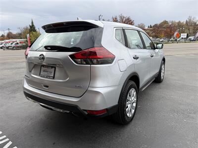 2018 Nissan Rogue S - Photo 7 - Garden City, ID 83714