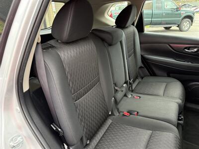 2018 Nissan Rogue S - Photo 18 - Garden City, ID 83714