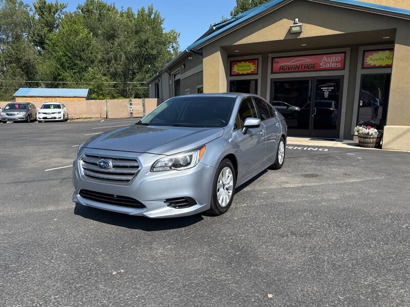 2017 Subaru Legacy 2.5i Premium AWD 4dr Sedan - Photo 3 - Garden City, ID 83714