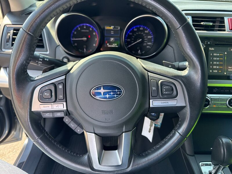 2017 Subaru Legacy 2.5i Premium AWD 4dr Sedan - Photo 22 - Garden City, ID 83714