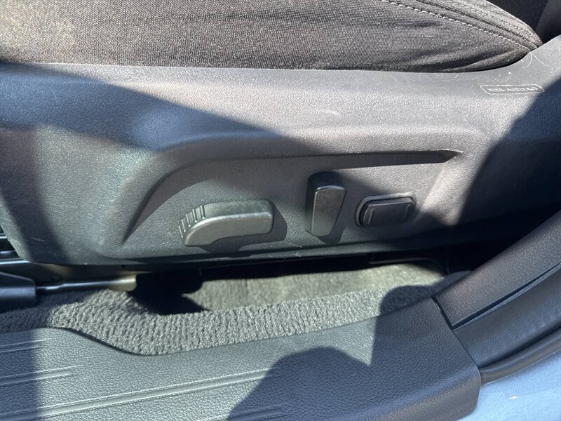 2017 Subaru Legacy 2.5i Premium AWD 4dr Sedan - Photo 27 - Garden City, ID 83714