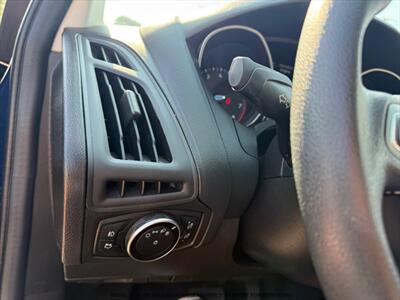 2017 Ford Focus SEL - Photo 25 - Garden City, ID 83714