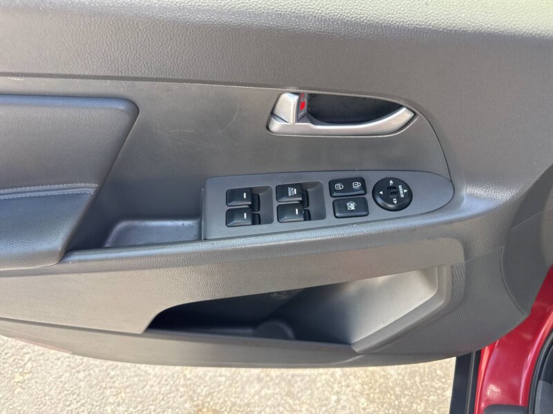 2013 Kia Sportage LX AWD 4dr SUV - Photo 22 - Garden City, ID 83714