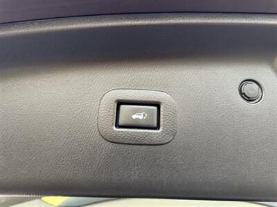 2017 INFINITI QX80 Limited   - Photo 38 - Garden City, ID 83714