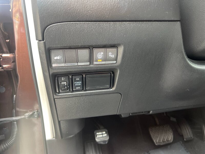 2017 INFINITI QX80 Limited AWD 4dr SUV - Photo 27 - Garden City, ID 83714