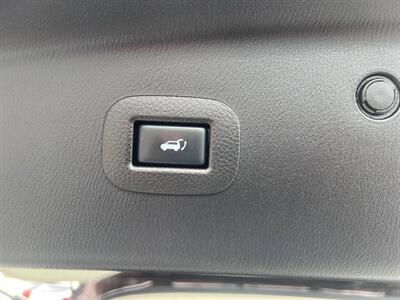 2017 INFINITI QX80 Limited AWD 4dr SUV - Photo 35 - Garden City, ID 83714