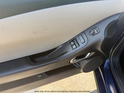 2012 Chevrolet Camaro LS - Photo 17 - Garden City, ID 83714