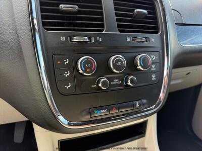 2019 Dodge Grand Caravan SXT   - Photo 29 - Garden City, ID 83714