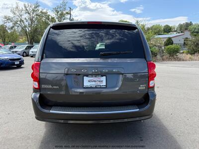 2019 Dodge Grand Caravan SXT   - Photo 6 - Garden City, ID 83714