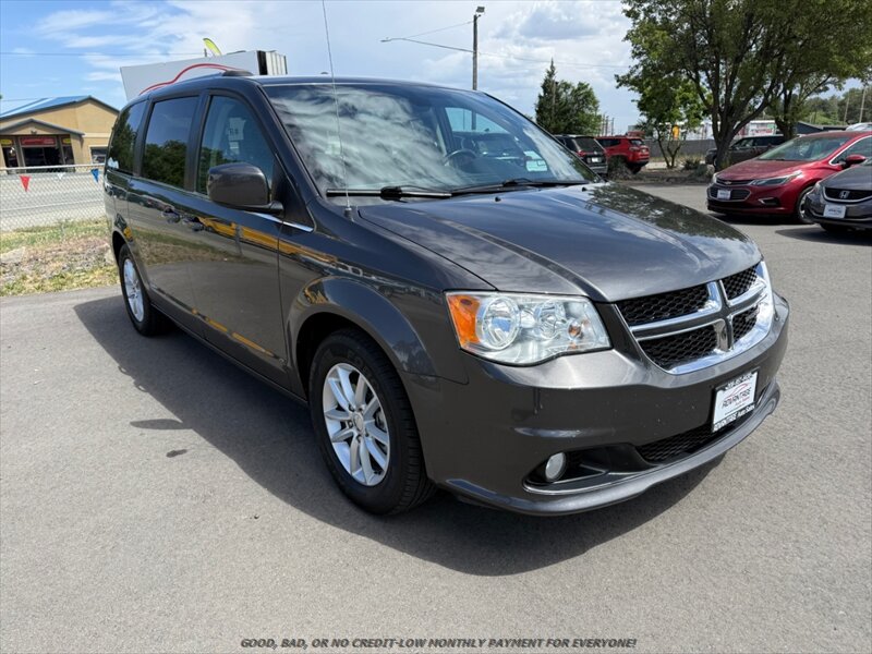 2019 Dodge Grand Caravan SXT   - Photo 1 - Garden City, ID 83714