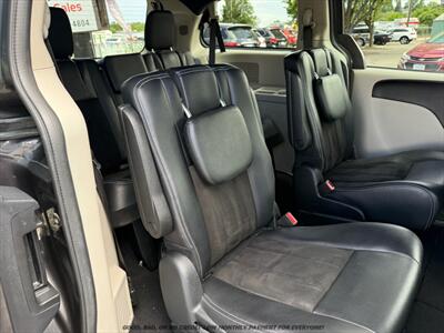 2019 Dodge Grand Caravan SXT   - Photo 19 - Garden City, ID 83714