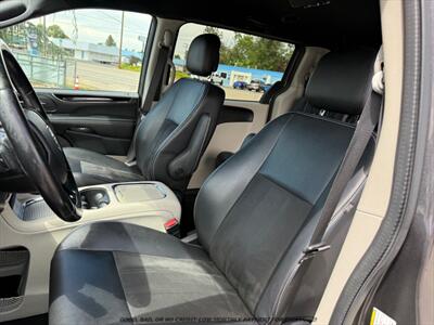 2019 Dodge Grand Caravan SXT   - Photo 12 - Garden City, ID 83714