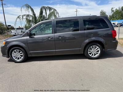 2019 Dodge Grand Caravan SXT   - Photo 4 - Garden City, ID 83714