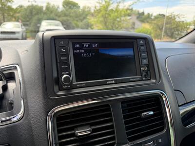 2019 Dodge Grand Caravan SXT   - Photo 28 - Garden City, ID 83714