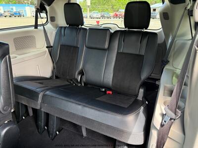 2019 Dodge Grand Caravan SXT   - Photo 17 - Garden City, ID 83714