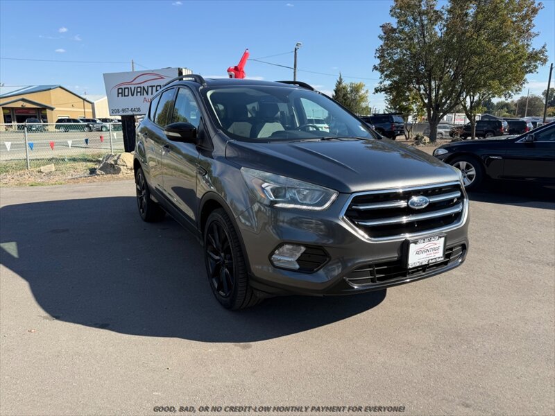 2017 Ford Escape Titanium   - Photo 1 - Garden City, ID 83714