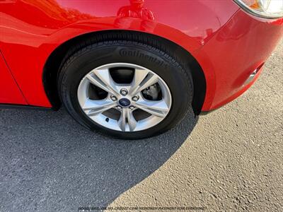 2012 Ford Focus SE   - Photo 20 - Garden City, ID 83714