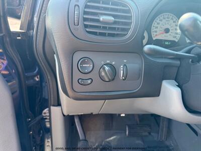 2005 Chrysler Town and Country Touring   - Photo 24 - Garden City, ID 83714