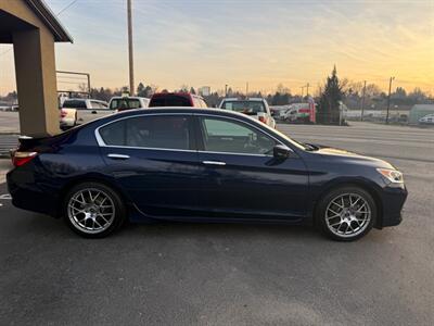 2016 Honda Accord Sport   - Photo 8 - Garden City, ID 83714