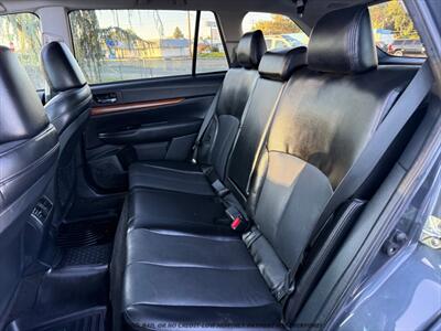 2014 Subaru Outback 2.5i Limited - Photo 15 - Garden City, ID 83714