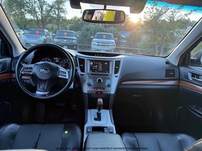 2014 Subaru Outback 2.5i Limited - Photo 9 - Garden City, ID 83714