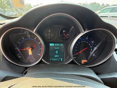 2016 Chevrolet Cruze Limited ECO Auto - Photo 12 - Garden City, ID 83714