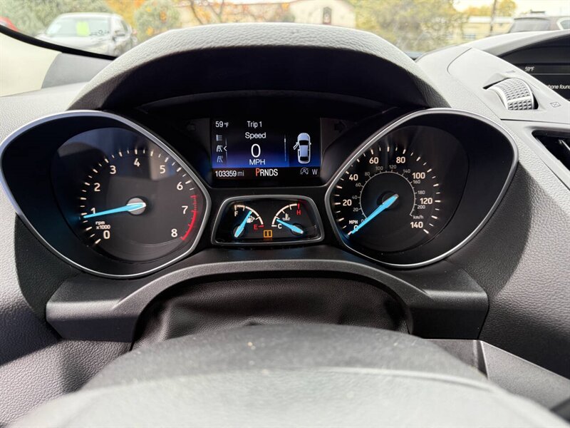 2018 Ford Escape SE AWD 4dr SUV - Photo 9 - Garden City, ID 83714