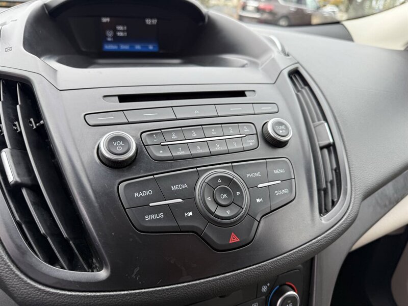 2018 Ford Escape SE AWD 4dr SUV - Photo 23 - Garden City, ID 83714