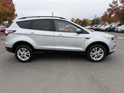 2018 Ford Escape SE AWD 4dr SUV - Photo 7 - Garden City, ID 83714