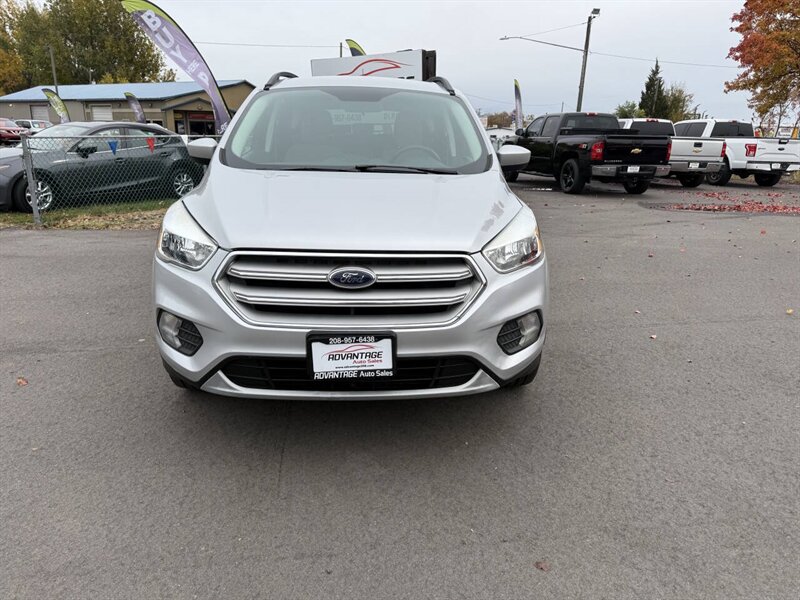 2018 Ford Escape SE AWD 4dr SUV - Photo 3 - Garden City, ID 83714