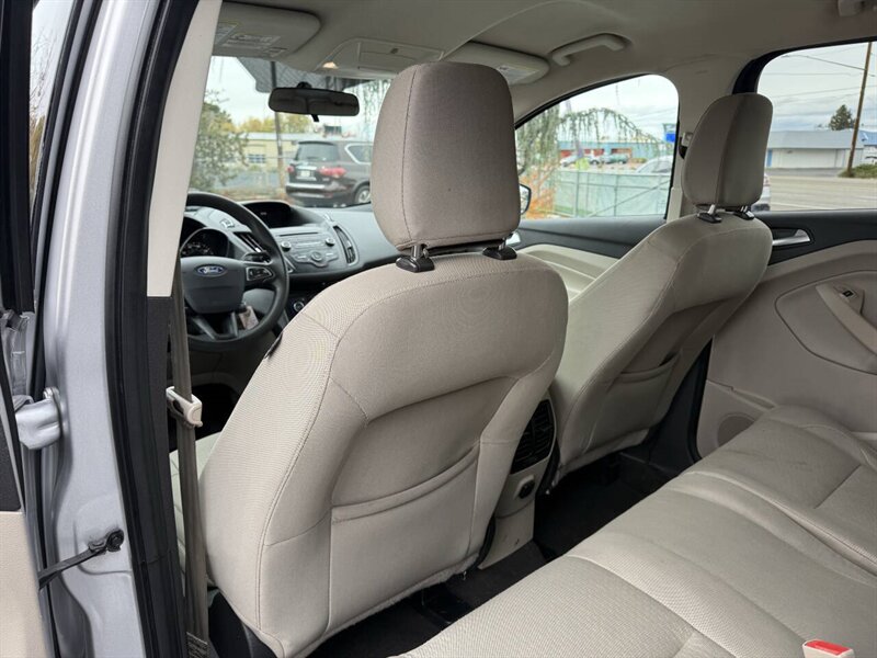 2018 Ford Escape SE AWD 4dr SUV - Photo 14 - Garden City, ID 83714