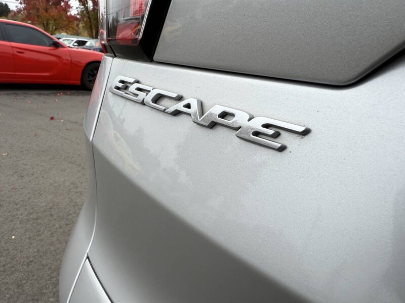 2018 Ford Escape SE AWD 4dr SUV - Photo 28 - Garden City, ID 83714